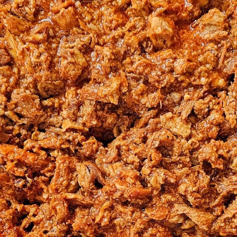 Burrito de Prensado en Salsa Roja