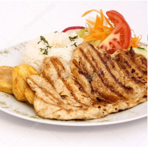 Filete de Pollo con Ensalada