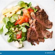 BISTEC ASADO CON ENSALADA
