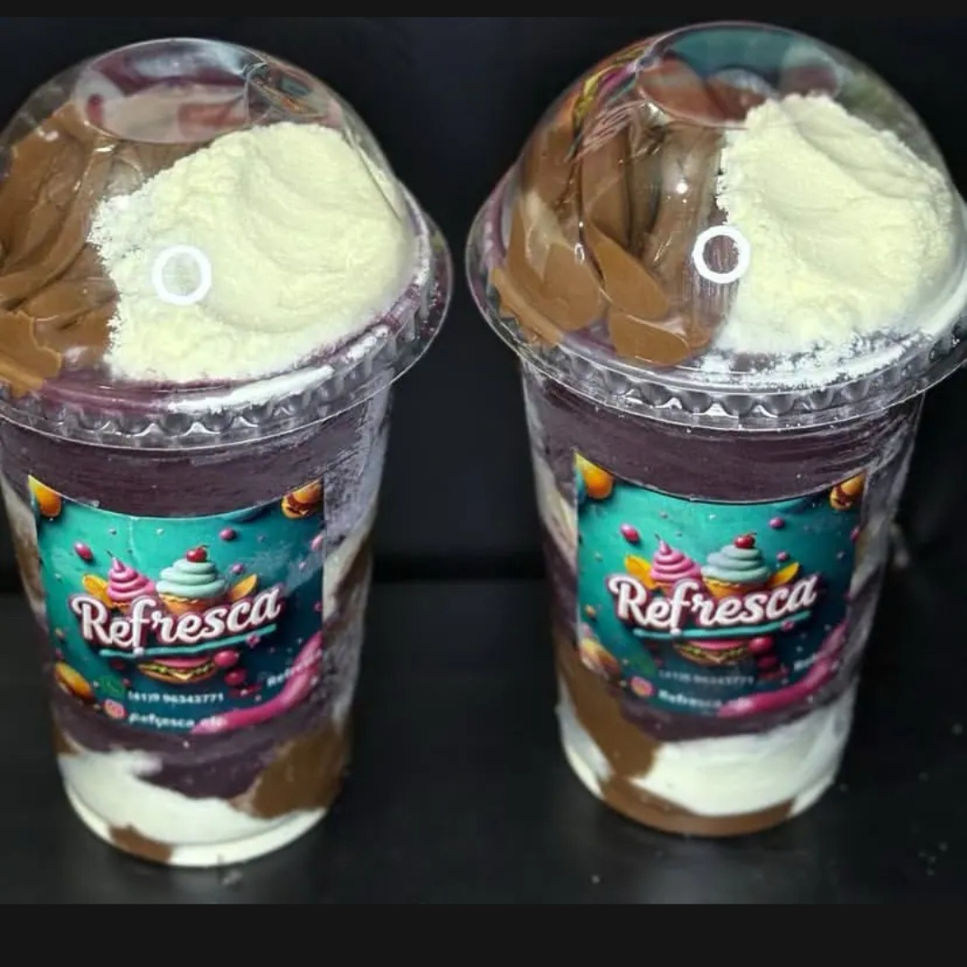 Combo casal com 2 copos de açai 300ml + 2 adicionais gratuitos em cada. ( se você escolher um adicional pago e queira que coloque nos 2 copos, você tem que pagar 2 vezes o adicional.