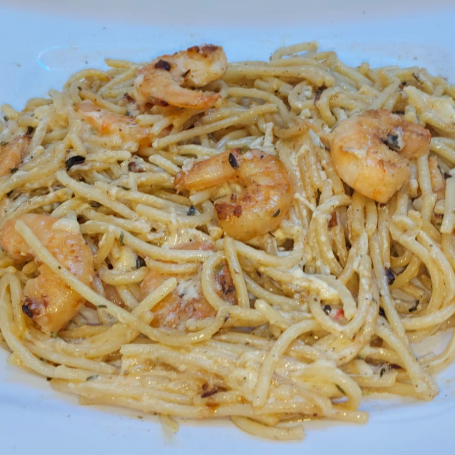 SPAGUETTI CON CAMARONES