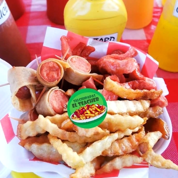 Salchitaco y Papa