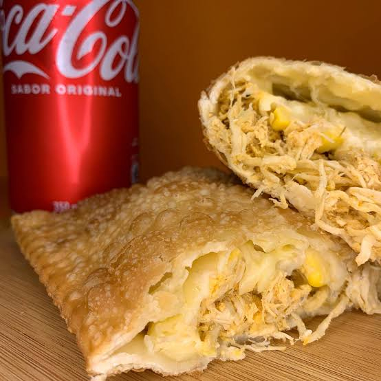 Pastel massa artesanal, saborosa experimente!
O melhor pastel se encontra aqui!
Escolha o Recheio predileto!