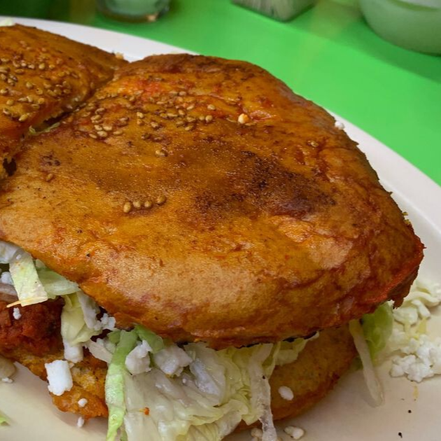 Pambazo de Pollo