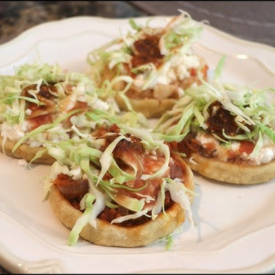 4 Sopes Surtidos + Agua de Med Lt de Avena