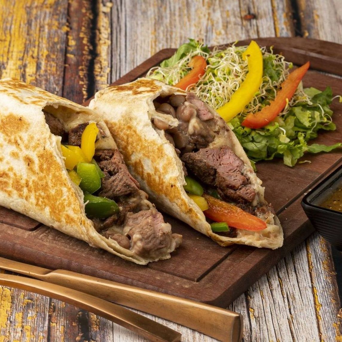 Burrito grande de Arrachera
