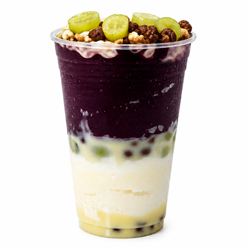 Surpreenda-se com o nosso ‘Casadinho no Copo 700 ml'. Uma combinação personalizada de sabores exóticos e irresistíveis, feita especialmente para você. Escolha entre o refrescante açaí, o cremoso cupuaçu ou o inovador 'frozem', combinados com até duas opções de massas distintas. E para tornar a experiência ainda mais prazerosa, oferecemos ainda dois complementos gratuitos para enriquecer o seu prato. Uma aventura gastronômica única, esperando por você.
Atenção: Não Enviamos Adicionais Separados
