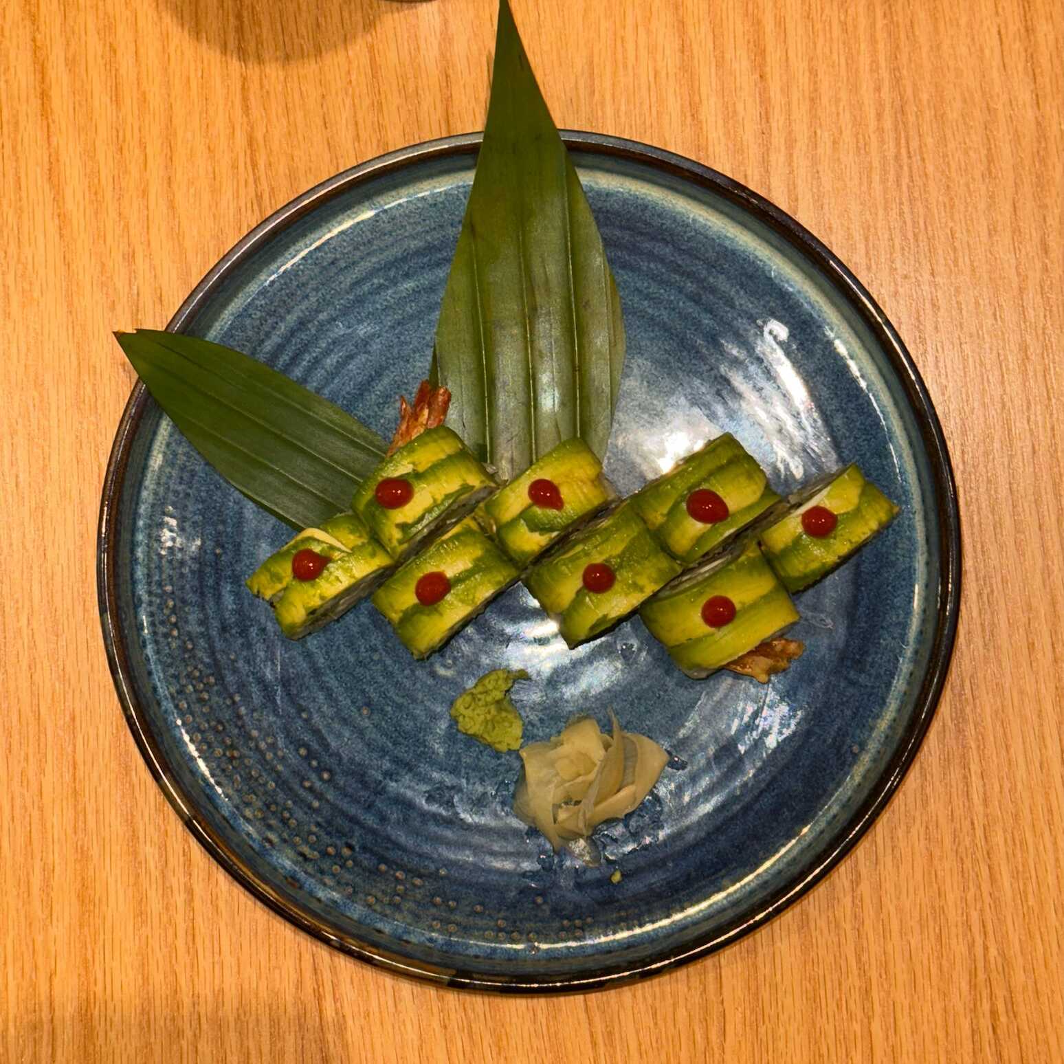 DRAGON ROLL