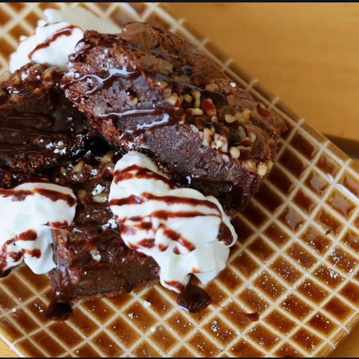 Brownie con Helado