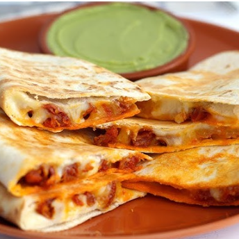 Quesadilla Salchicha