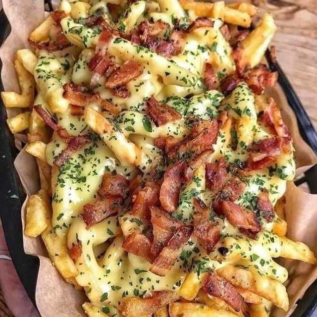 Papas con Tocineta
