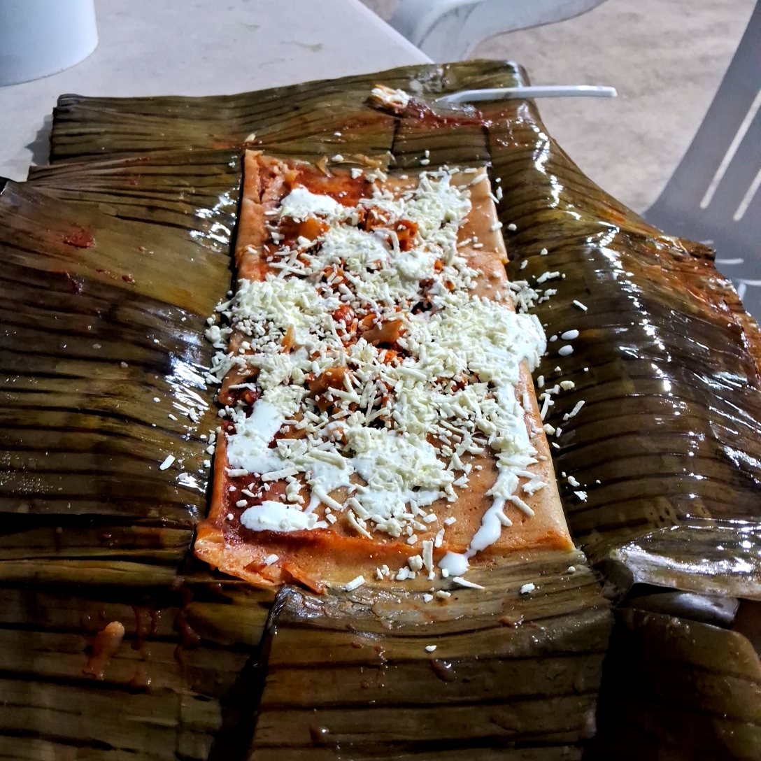 Tamal oaxaqueño Rojo de guajillo preparado