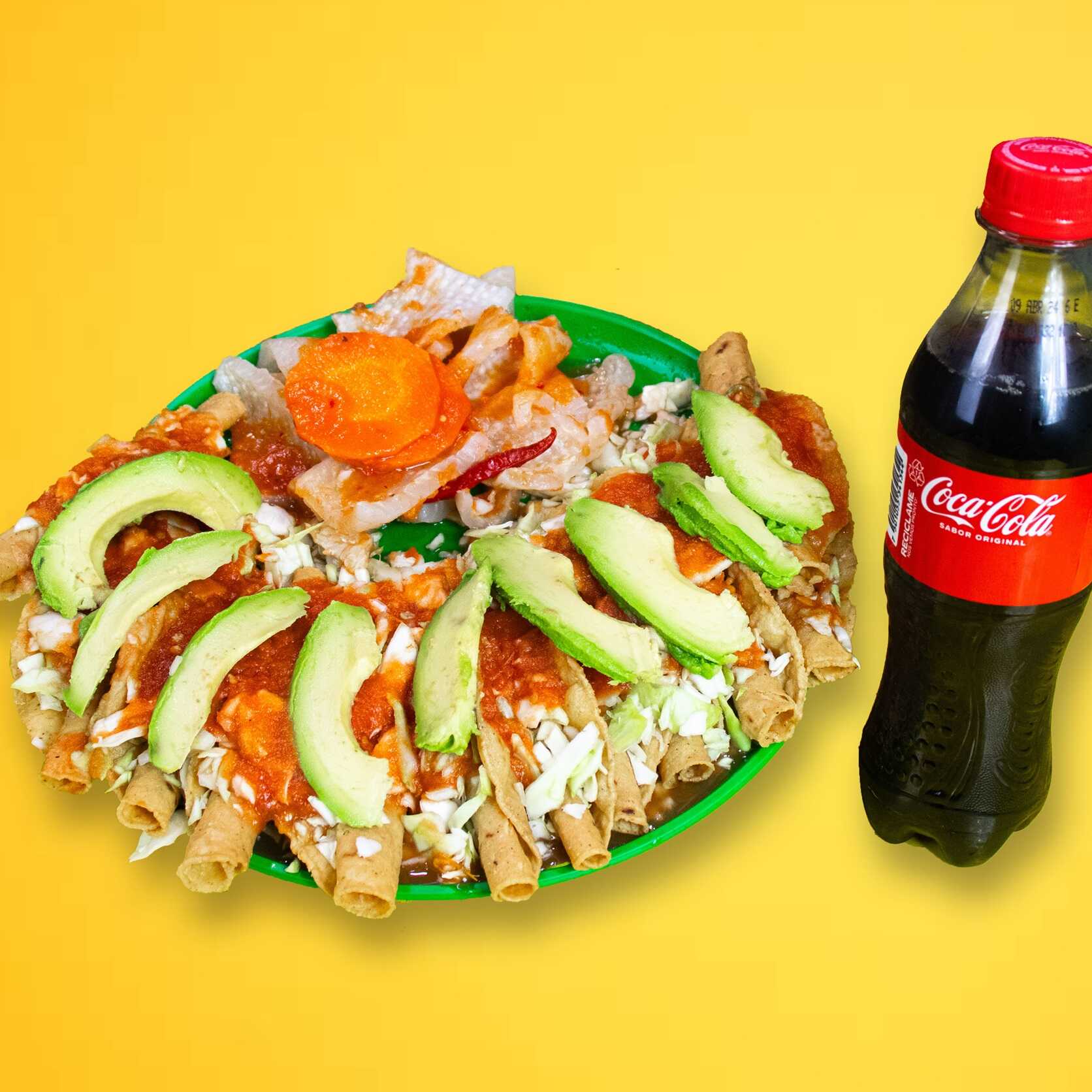 Como Flautas + Cueritos Curtidos + Coca Cola
