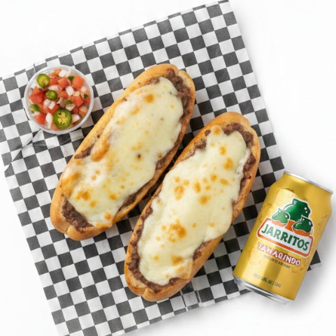 2 PIEZAS DE MOLLETES CON PICO DE GALLO + 1 JARRITO