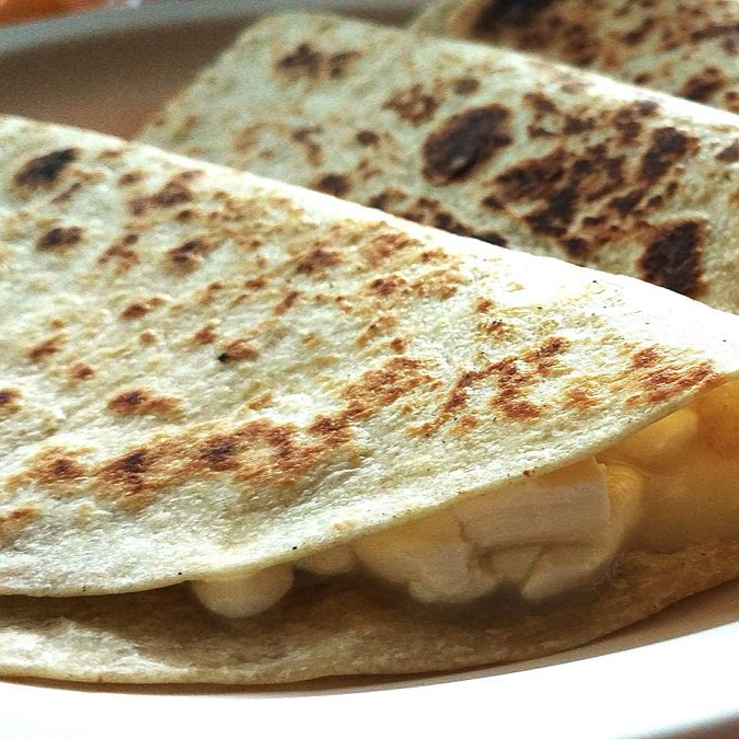 Quesadilla Natural de Harina