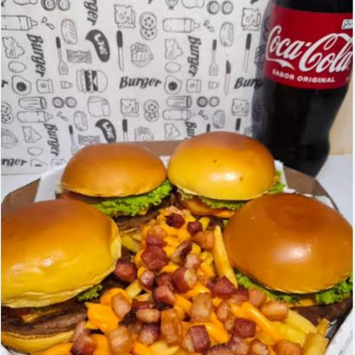São 4 X picanha 600 g de batata chedda e bacon + 1 coca 2 litros