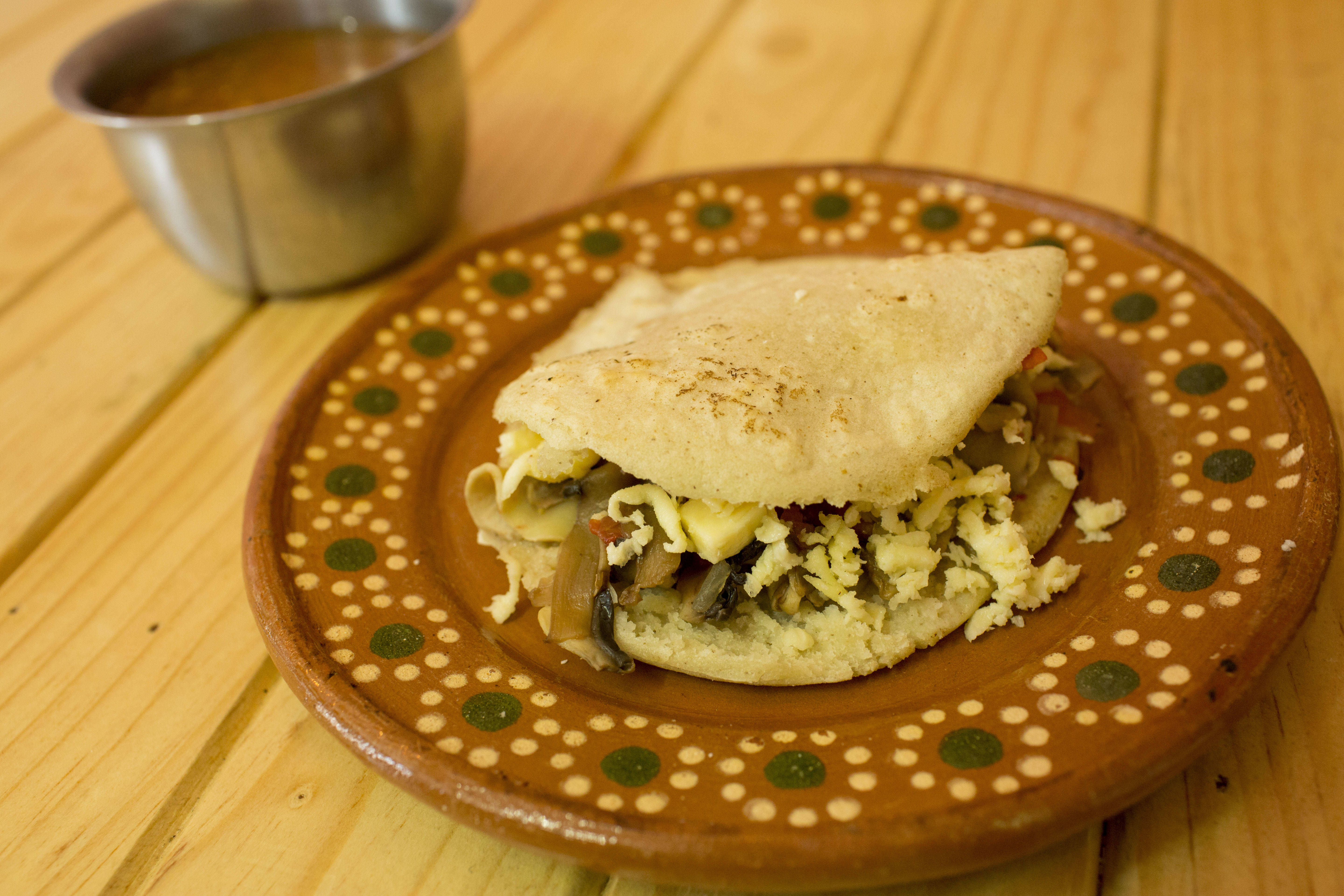Pellizcada de Chicharron Seco