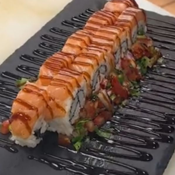 Salmoncito Roll