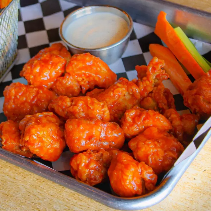 EXXTRA BONELESS