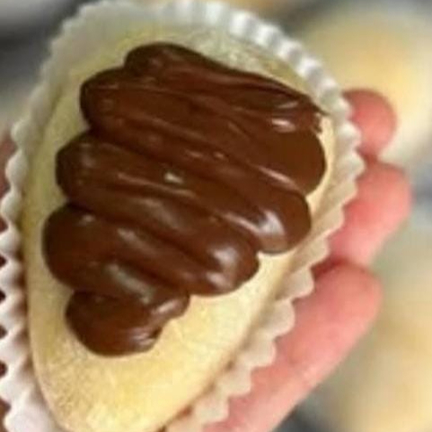 brigadeiro de Ninho. Morango e Nutella