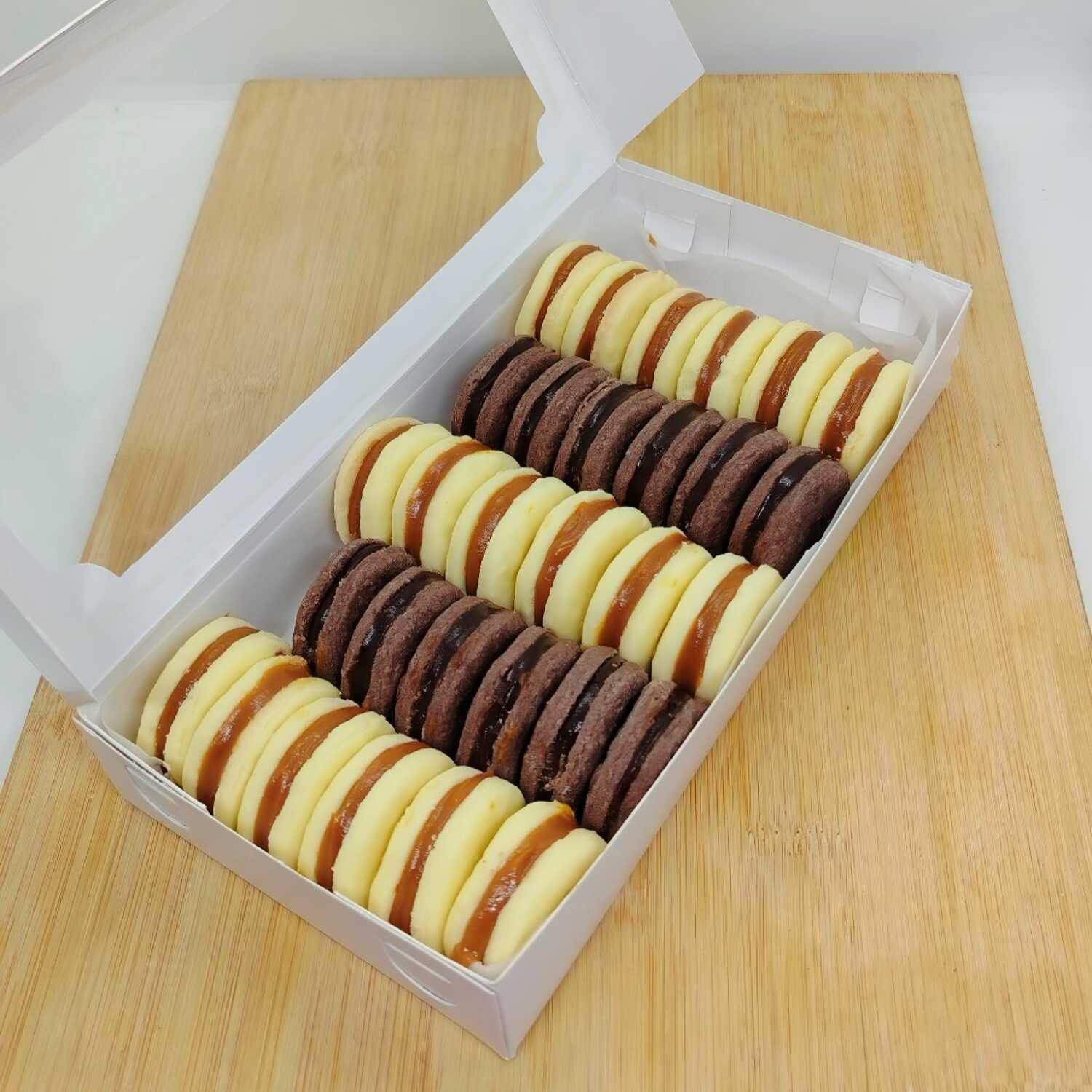 MIX DE ALFAJORES CHOCOLATE Y MAICENA X30