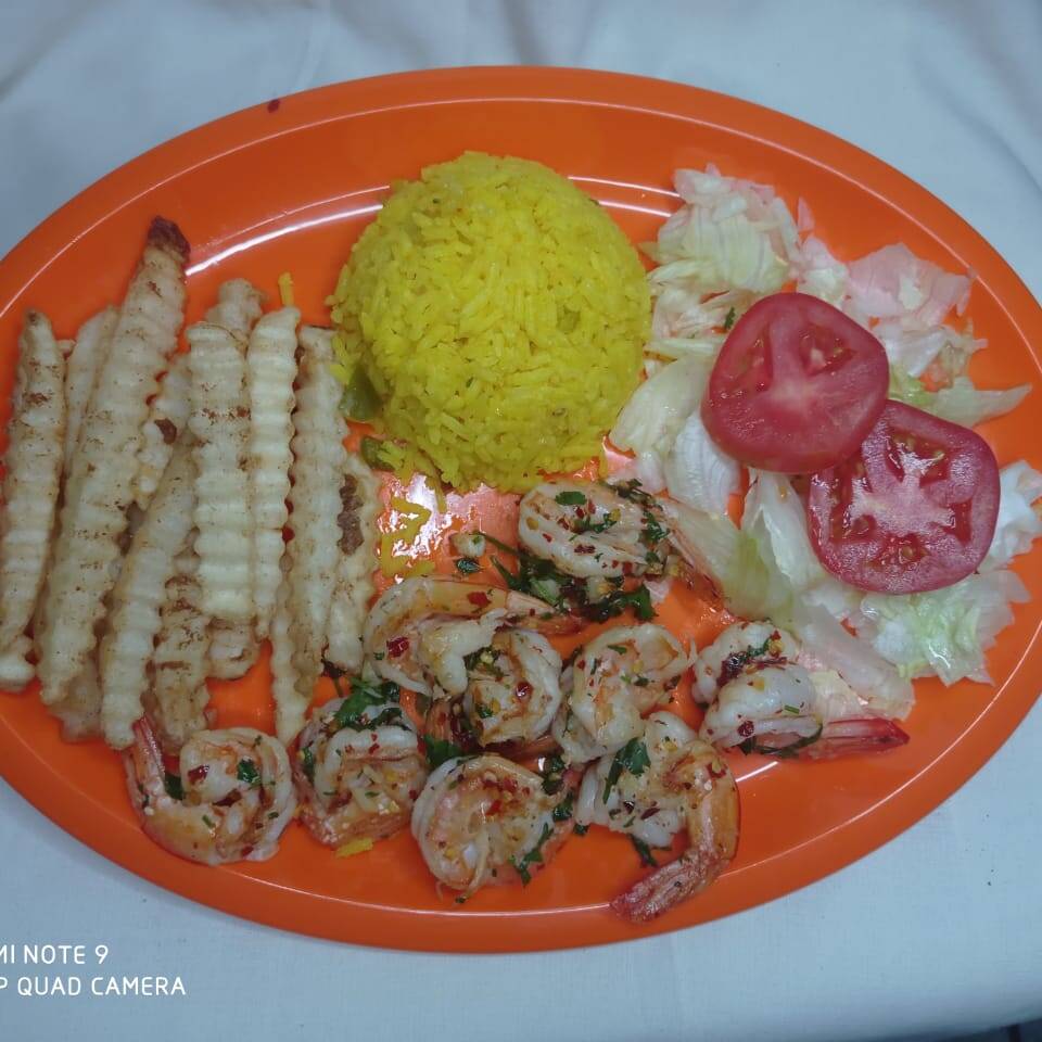 Camarónes Al Mojo De Ajo