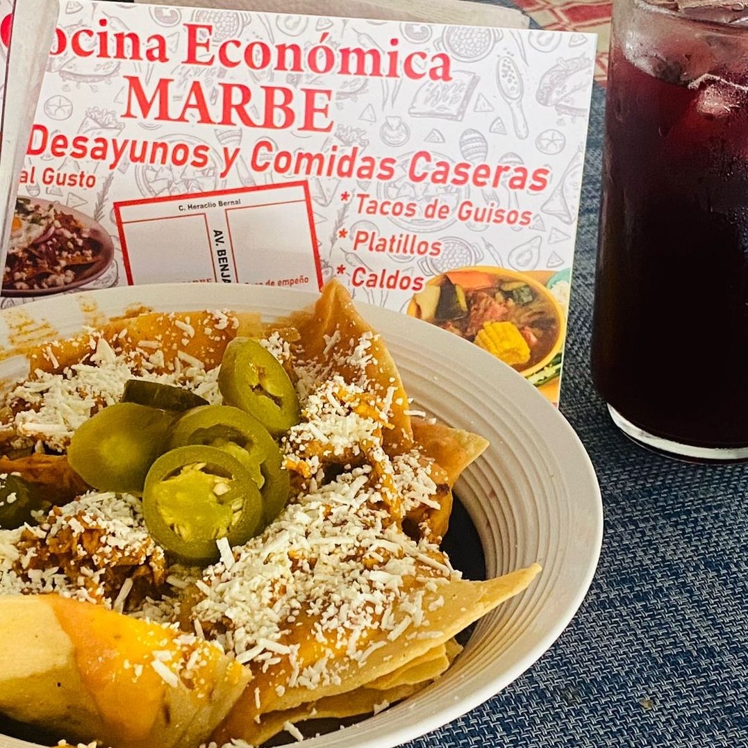 Nachos Con Carne Y Agua De Jamaica De 500 ML