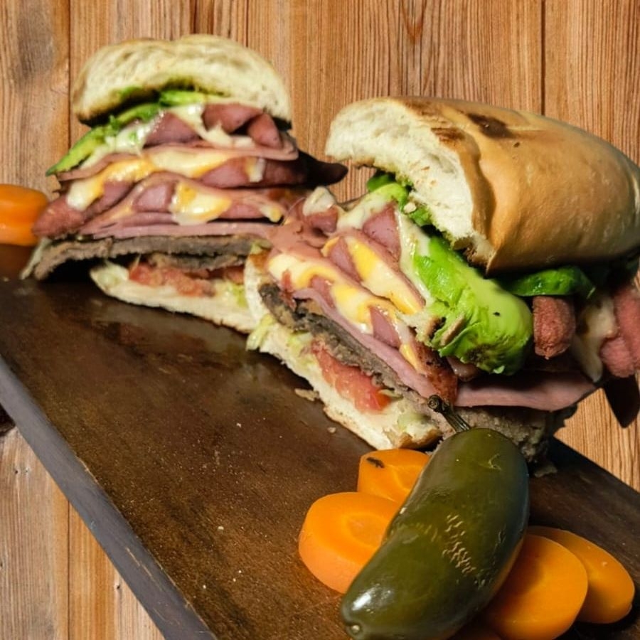 Torta Cubana Chilanga