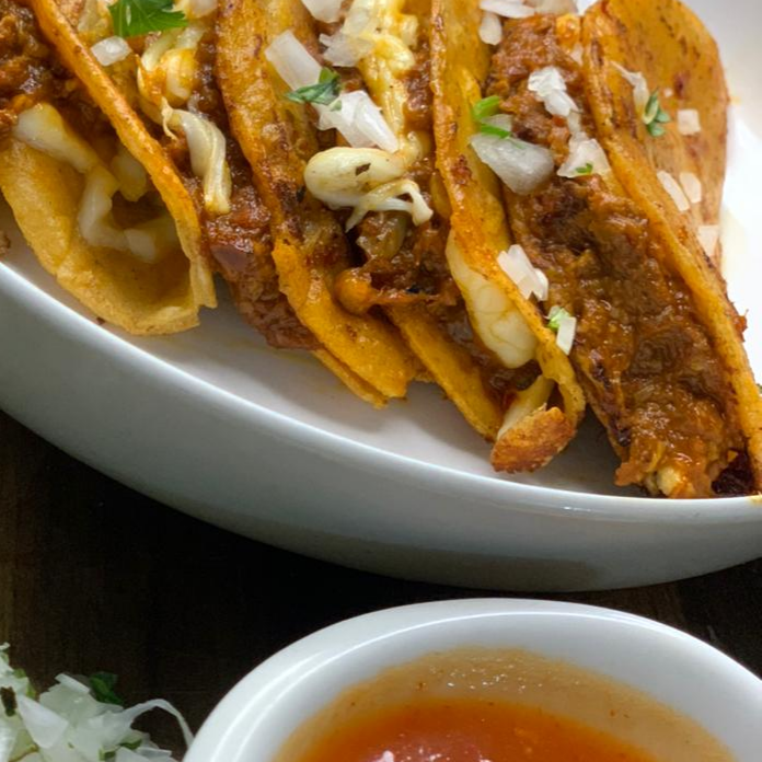 TACOS SENCILLOS DE BIRRIA,