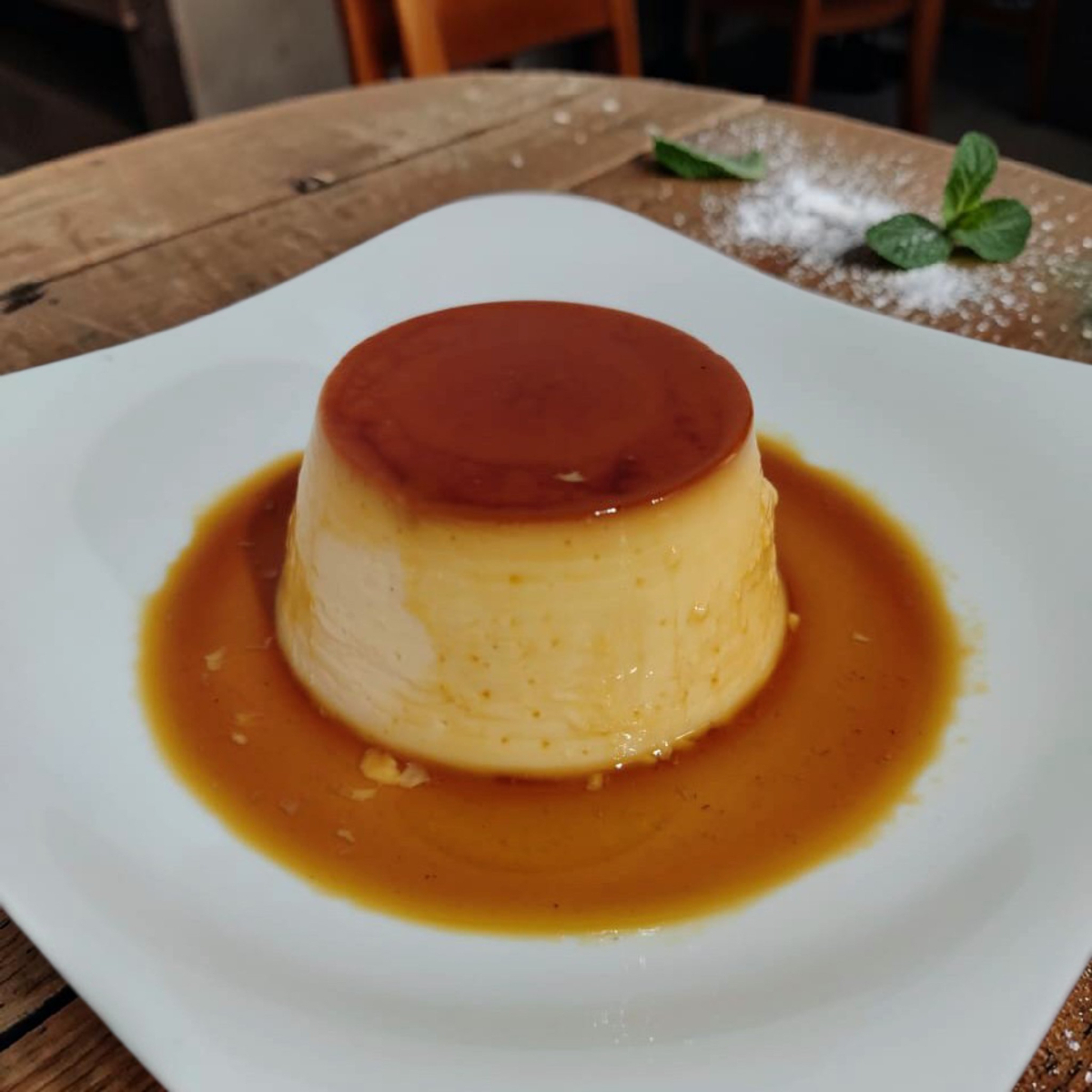 Flan Napolitano