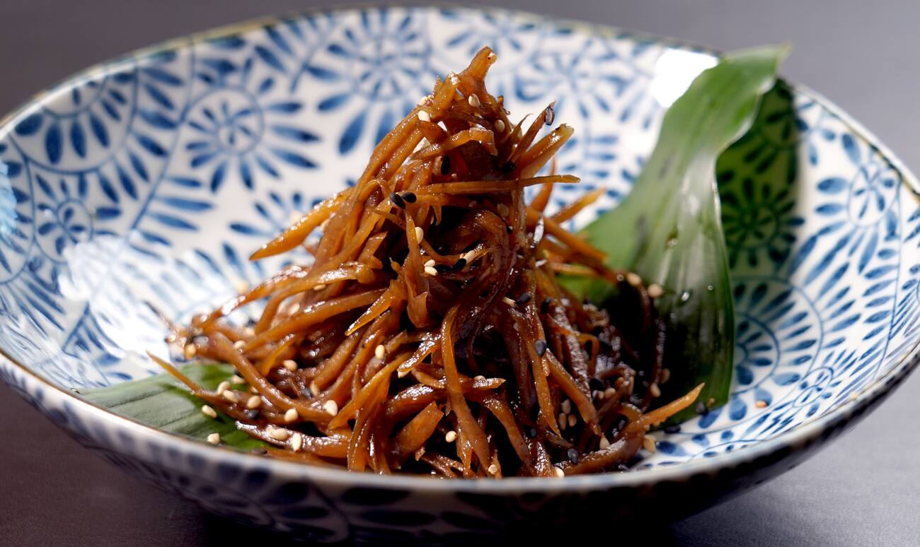 Raíz de bardana apimentada - *Contém gergelim*