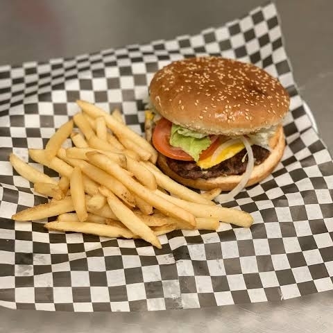 HAMBURGUESAS CON PAPAS