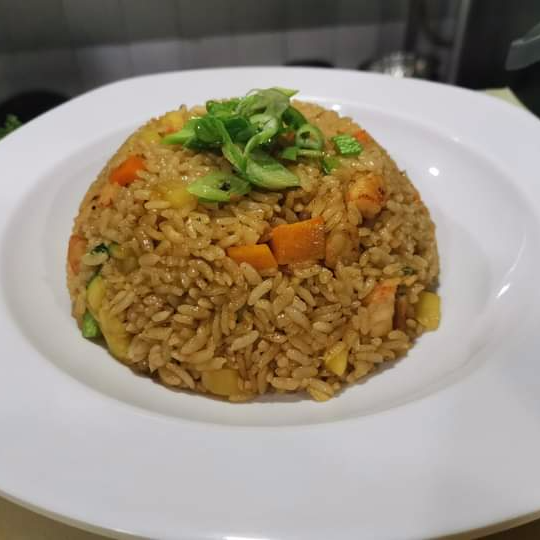 Yakimeshi de Especial.