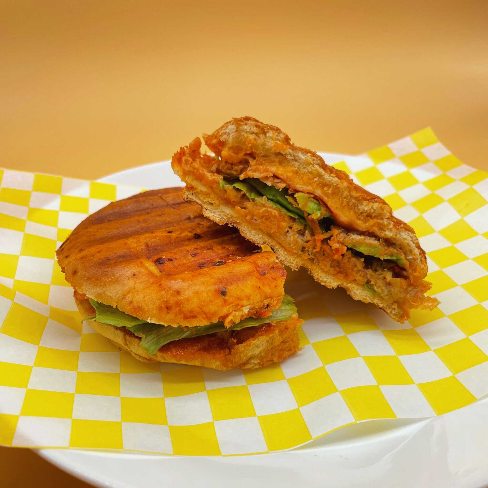 Torta Chipotle