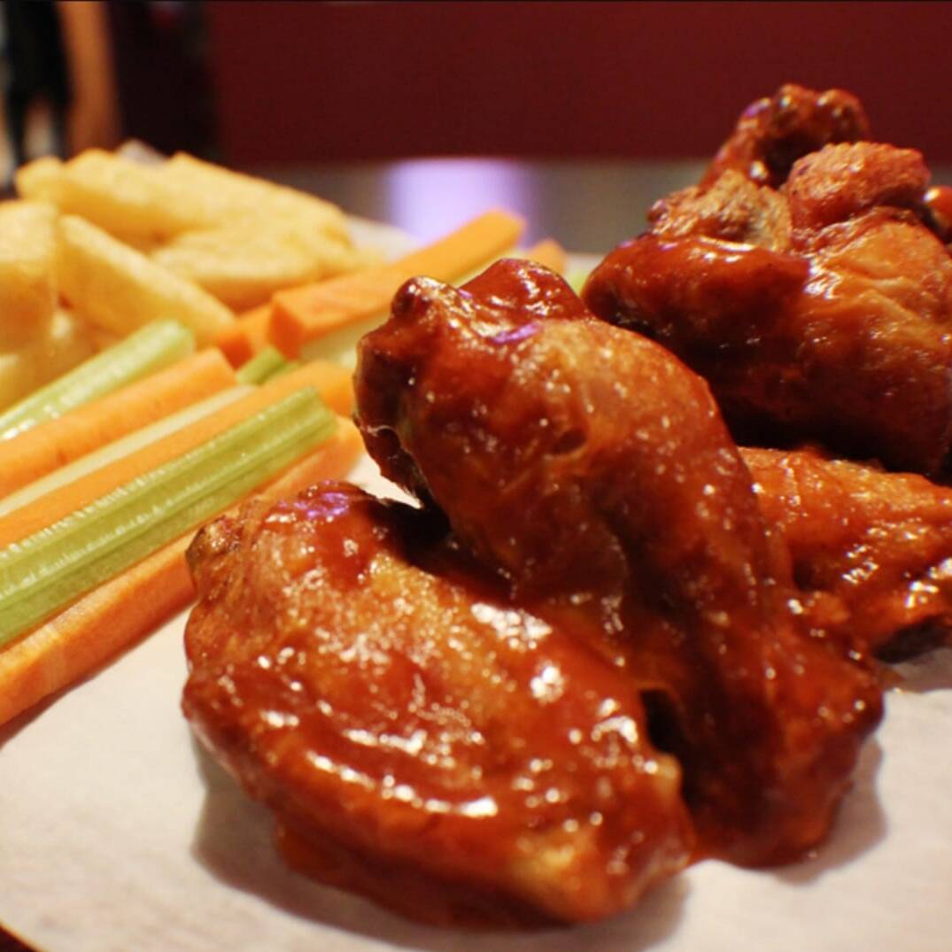 Orden de 12 Boneless + Papas