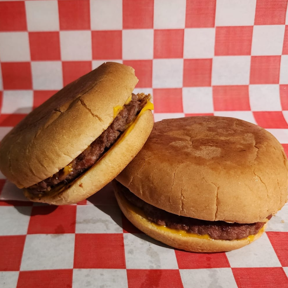 CHEESEBURGUER