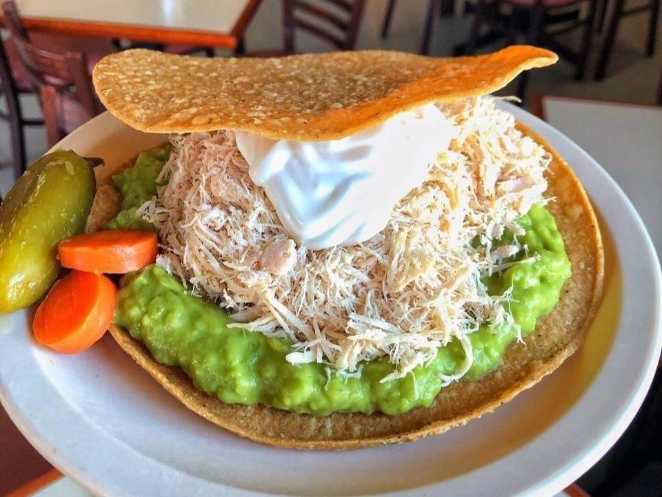 Combo-Tostada Aguacate Natural