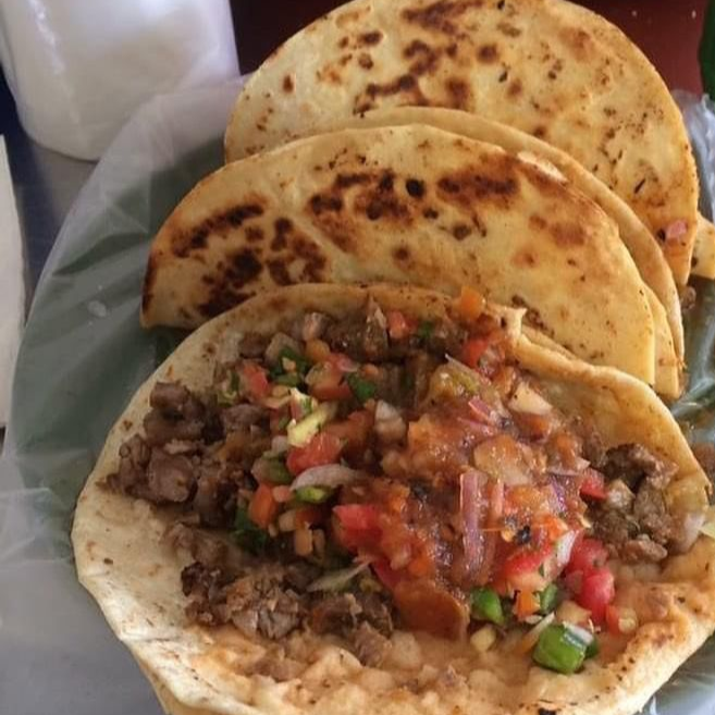 3 Tacos + Agua Fresca
