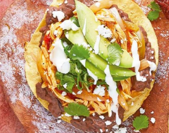 Tostada de Guisado