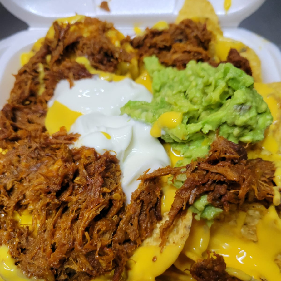 Nachos Cochinita