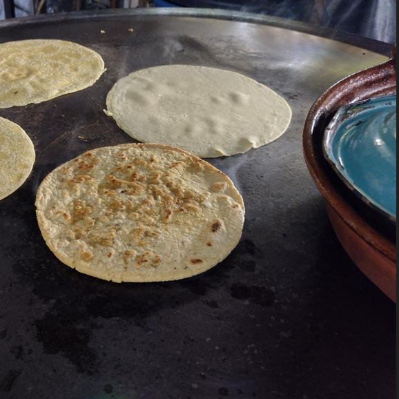 GORDITA DE CHALES