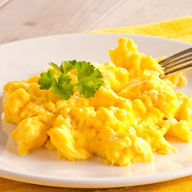 HUEVOS REVUELTOS
