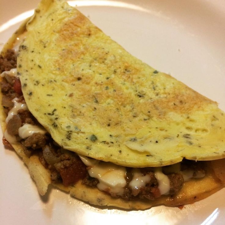 Carne moída com queijo mussarela