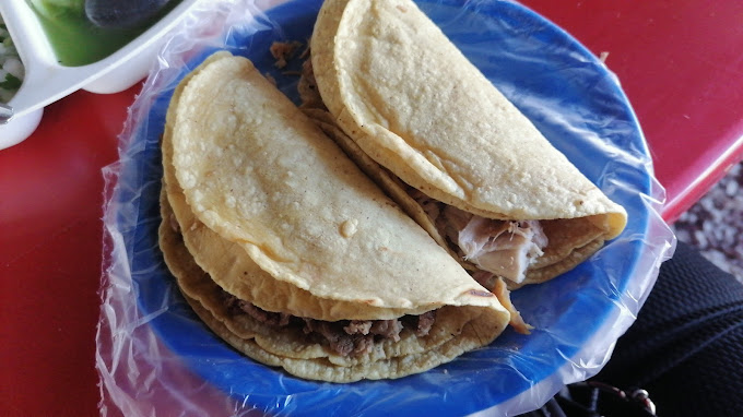 Tacos La puerta negra