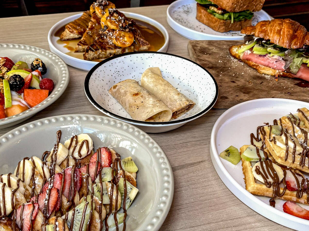 Sánduche (Jugos & sándwiches)