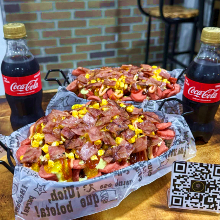 Combo 2 Salchi Personal Maíz-Queso + 2 Bebidas