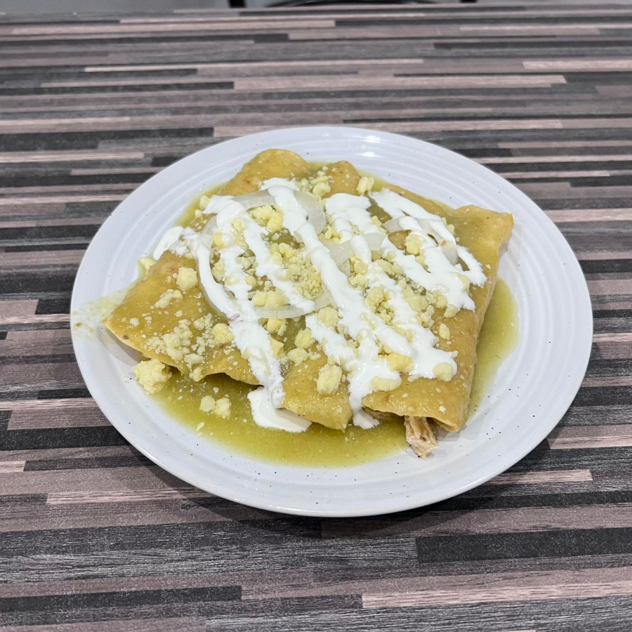 Enchiladas Verdes de Pollo (4 Pzs)