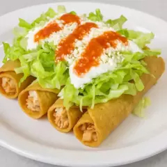 TAQUITOS DORADOS (4 PZ)