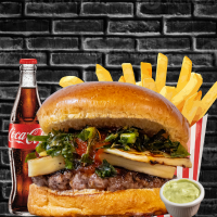 Diferenciado de tudo e de todos esse lanche compões, blend 160gr, queijo coalho, couve crispy e geléia de pimenta.