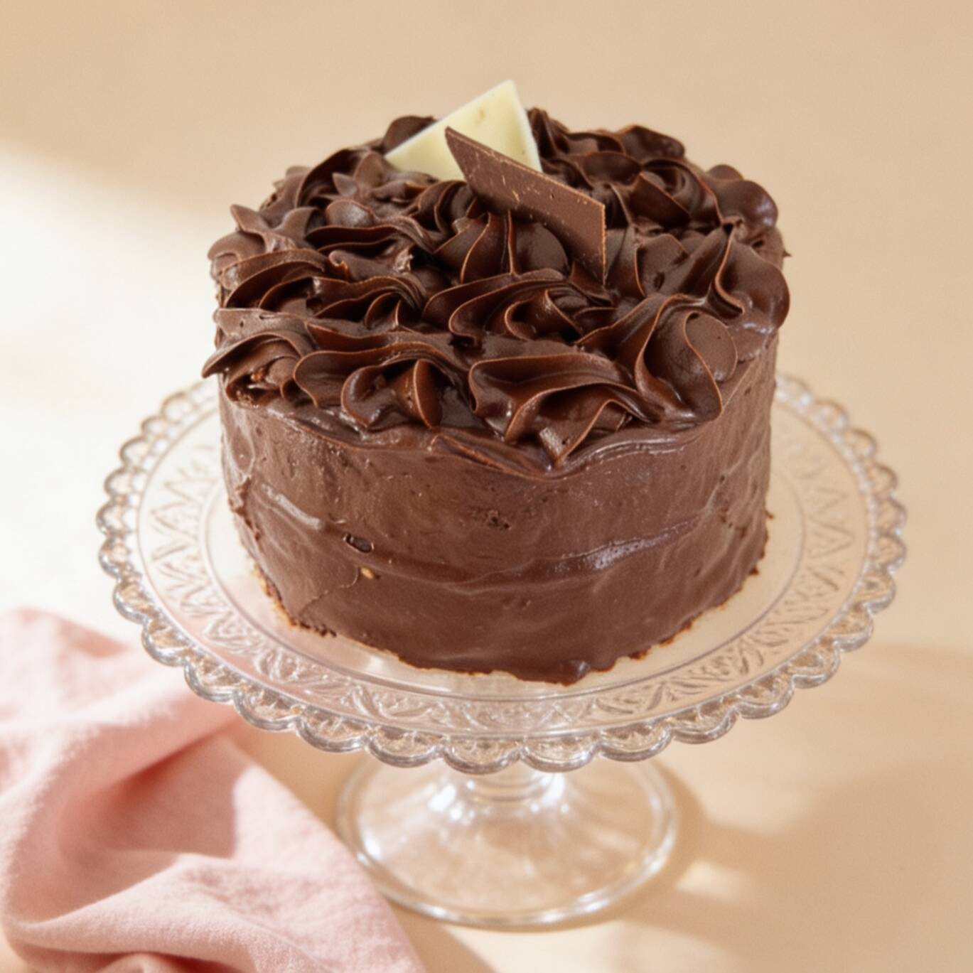 Torta chocolate redonda pequeña